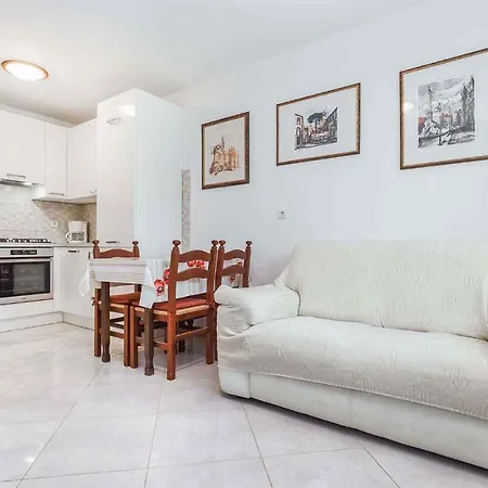 Apartament In With One-bedroom 23 *