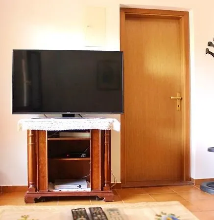 Appartement In With One-bedroom 23 *